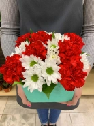 Композиция из хризантемы и гвоздики 0