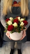 Композиция в коробке с цветами Гармоничный аккорд 0