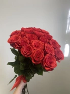 Розы красные 21 штук 0