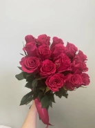 Розы розовые 15 штук 0