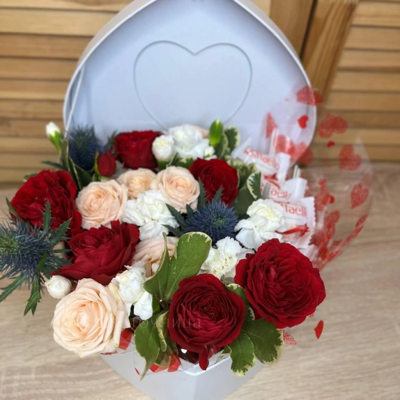 Композиция в коробке сердце №1